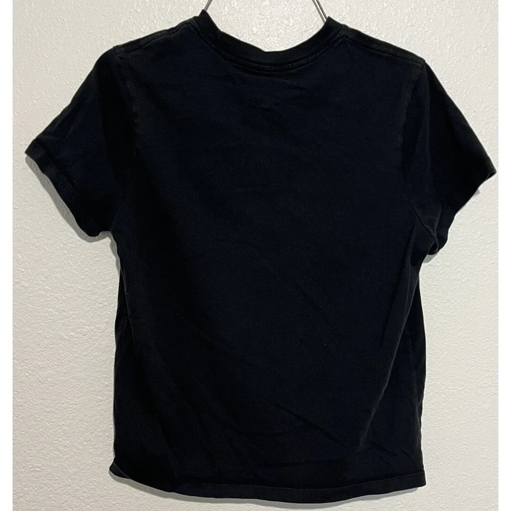 Nike‎ center swoosh t-shirt youth sz L